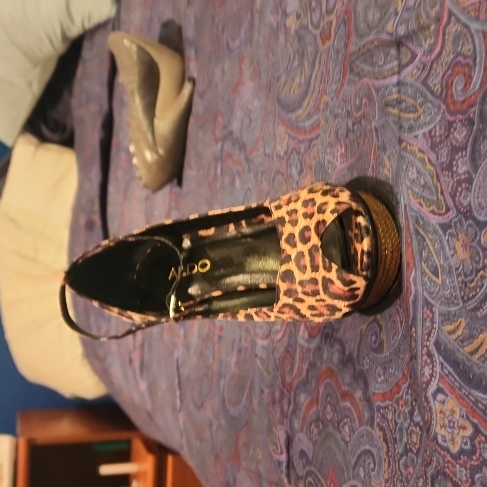 Leopard heels Aldo size 38